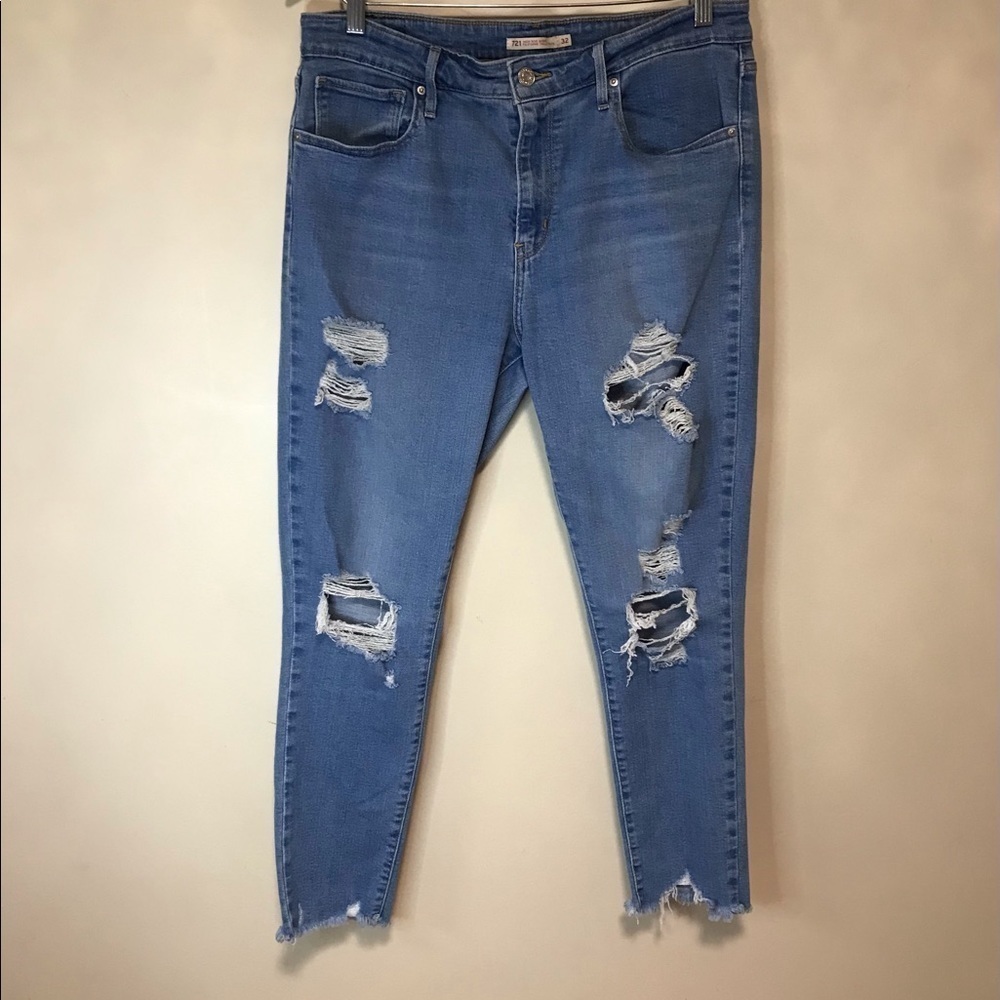 Levi’s 721 High Rise Skinny Denim Jeans Ripped Distressed Raw Hem Size 32